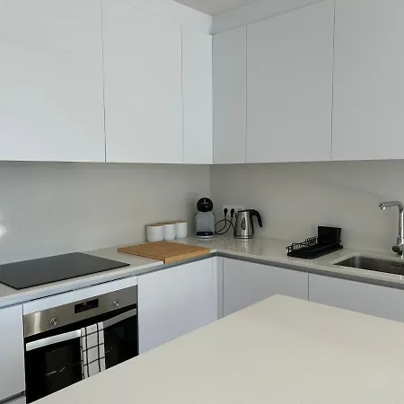 Apartment Hyp - Piso Zarra *