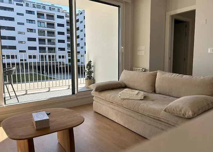 Hyp - Piso Zarra Apartment *